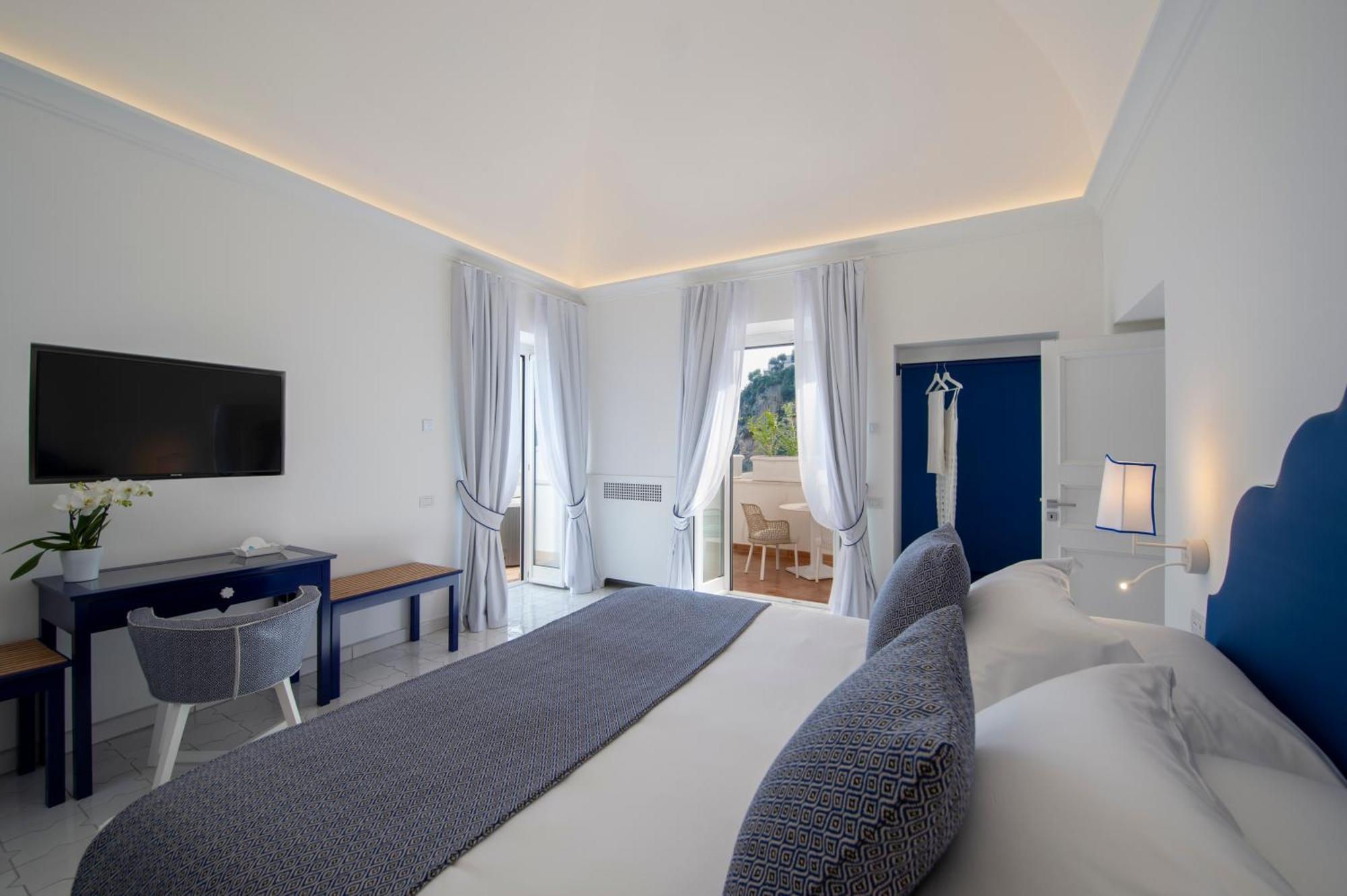 Villa Francesco Luxury Suites Positano Exterior foto